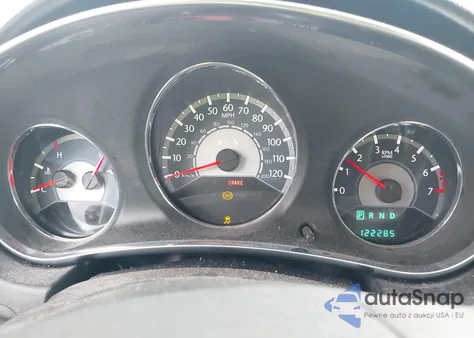 2014 Chrysler 200 Lx z USA, uszkodzony, nr VIN 1C3CCBAB0EN142279